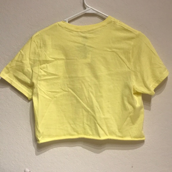 Urban Outfitters Faces Sketch Cropped Tee - Picture 6 of 7